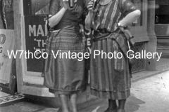 Women1915768