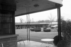 Stonesmotel58041